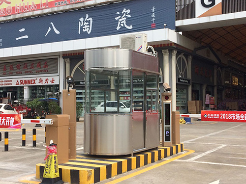 教一下大家门口岗亭的建造材料应该怎么选择？